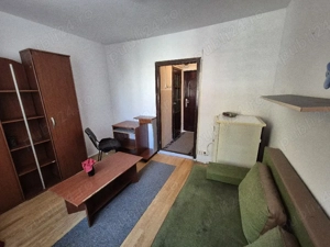 proprietar Inchiriez Garsoniera zona AEM  - imagine 2