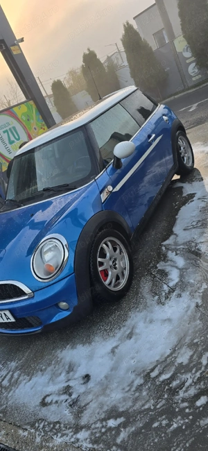 Mini Cooper S  - imagine 2
