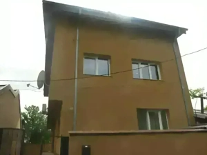 Vila de vanzare ( duplex)