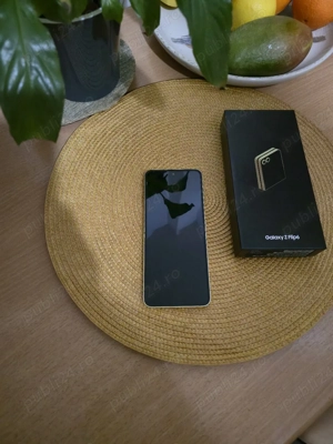 Samsung Z flip 6 - 512 GB - imagine 2