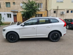 Volvo xc60  - imagine 3