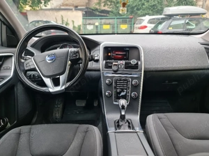 Volvo xc60  - imagine 5