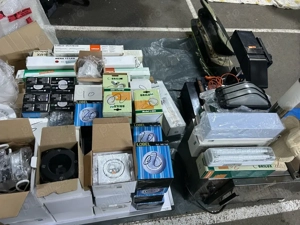 Vand leduri idustriale,panouri led,spoturi si multe altele