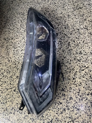 led lumina zi far nissan qasqai 2018 facelift - imagine 3