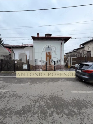 Casa 4 camere, 2 bai, 2 intarari, Ploiesti, zona Gh. Doja.