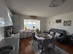 Vand apartament 3 camere 