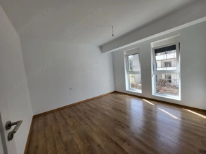 Decomandat. Langa Calea Timisoarei. Etaj 1 - imagine 5