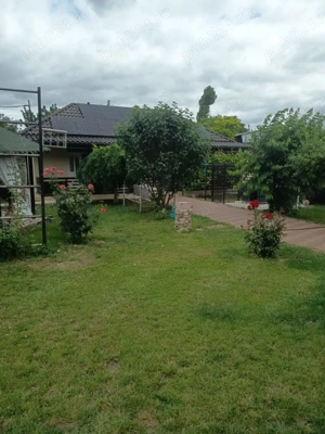 Proprietate -2 case de vanzare - imagine 10