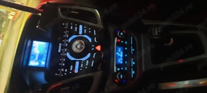 Vind Ford Focus mk lll 1.6 ecoboost 150cp benzină 2011 bine intretinut ,5800 eur neg .tel   - imagine 6