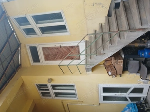Proprietar vand urgent casa in zona f buna - imagine 2