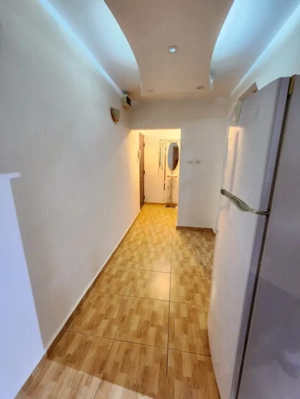 Comision zero!!! Vand apartament cu 2 camere decomandat în zona Șagului  - imagine 8