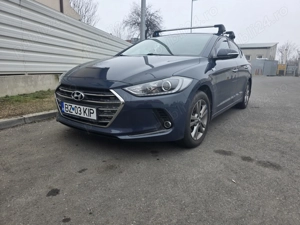 Hyundai Elantra de v nzare