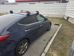 Hyundai Elantra de v nzare - imagine 4