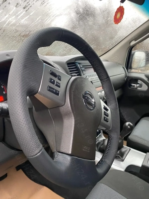 Nissan navara 2.5 dci   190 cp  4x4   2015 - imagine 8