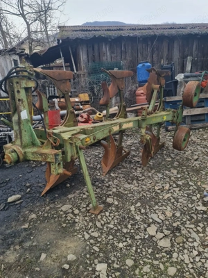 Plug Eberhardt reversibil hidraulic 3 trupite - imagine 2