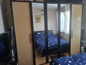 Vând dulap si servanta cu sertare dormitor