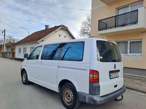 vand VW T5 9 locuri 2.5 Diesel - imagine 3