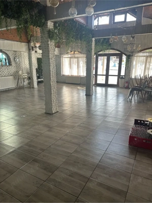 vand spatiu comercial