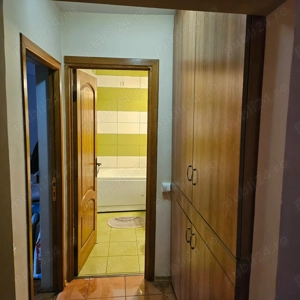 Apartament cu 3 camere   zona Brosteni   Colegiu   etaj 3 din 4   cu imbunatatiri  - imagine 5