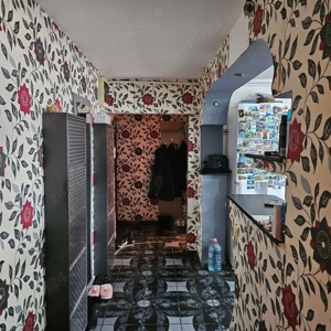 Apartament cu 3 camere   zona Brosteni   Colegiu   etaj 3 din 4   cu imbunatatiri  - imagine 13