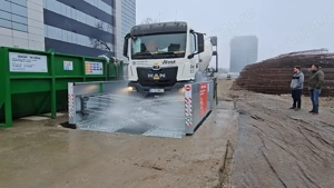 Spalator de roti și sasiu camioane (santiere, zootehnie, statii betoane, cariere piatra)