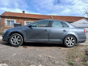 Volkswagen Jetta, motor: 1.9 TDI an: 2009, Euro: 4
