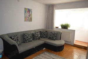 Proprietar vand apartament 3 camere, 50 mp utili + balcon, zona Spitalul Judetean Timisoara 95.000 E - imagine 2