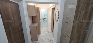 Apartament cu 2 camere   ultracentral   etaj 1   renovat mobilat utilat   Pret: 83.000  neg  - imagine 4