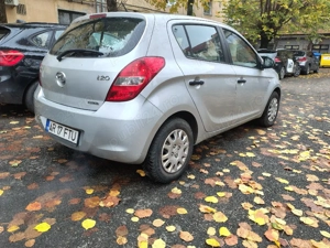 Hyundai i20 2009 AC 1.4 CRDI - imagine 5