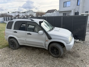 Suzuki Grand vitara 4*4 diesel 2L 2001