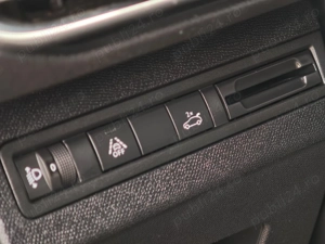 Peugeot 3008 Allure, 1.2 PureTech, 130 CP, Automat, 113.000 km - imagine 7