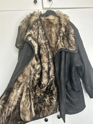 Geaca piele imblanita 