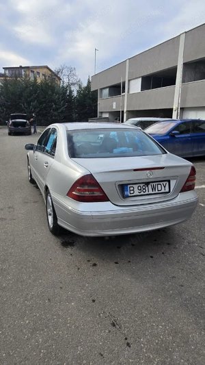 Vand Mercedes C220 w203 Avangard Facelift - imagine 5