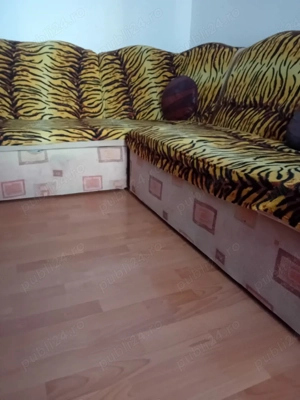 Vand coltar 180 160 extensibil, cu lada depozitare.. Foarte putin folosit.  - imagine 3