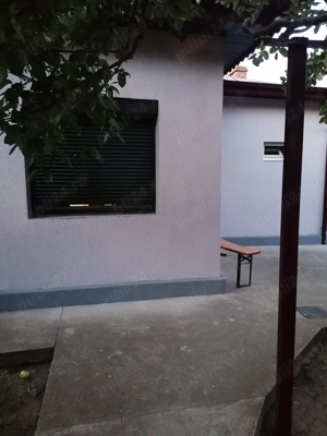 Casă cu teren și 4 camere   confort și intimitate - Popesti-Leordeni - imagine 2