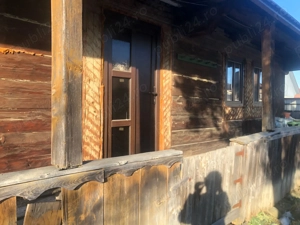 Casa batraneasca cu teren - imagine 4