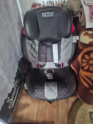 scaun auto - imagine 2