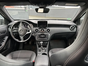 Mercedes-benz A180 1.6 benzină  - imagine 5