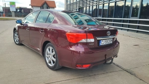 Vand Toyota Avensis 2013 Diesel 2.2 - imagine 2