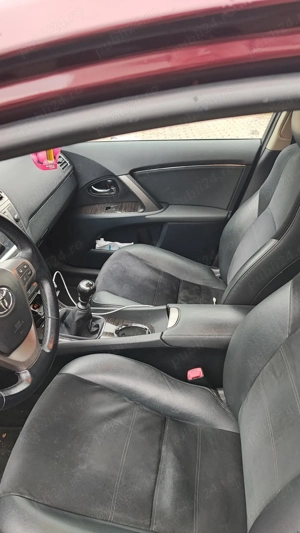 Vand Toyota Avensis 2013 Diesel 2.2 - imagine 7