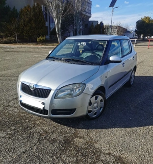 Skoda Fabia 2008 - imagine 2