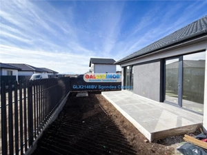 Casa Single Pe Parter Sanpetru Toate Utilitatile - imagine 9