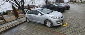 Urgent vând Hyundai i30 - imagine 5
