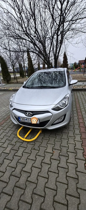 Urgent vând Hyundai i30 - imagine 8