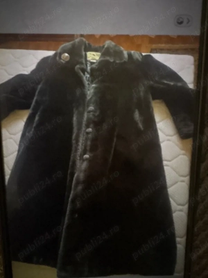 haina blana sintetica