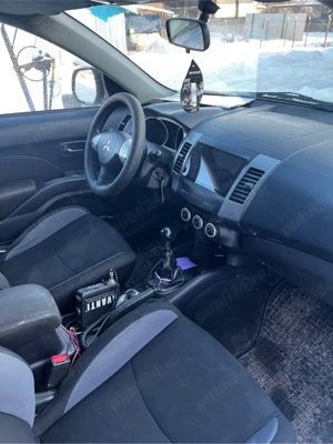 Mitsubishi outlander - imagine 4