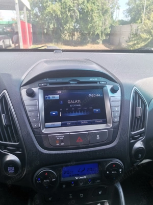 Vând Hyundai Ix35 facelift an 2015 4x4 permanent diesel automat  - imagine 10