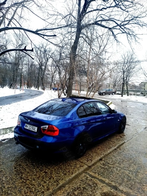 BMW E90 M47 163cp M pack de fabrica  - imagine 2