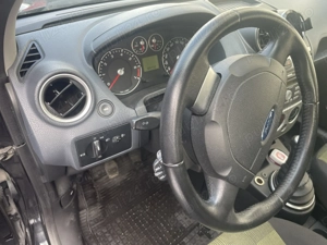 Ford Fiesta 104000 km - imagine 5