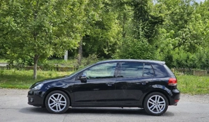 VW Golf 6 1.4TSI Navigatie SenzoriParcare DubluClima  CamerăMarșarier Bluethoot PilotAuto Euro5  - imagine 2